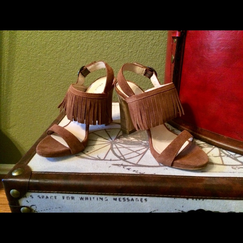 Suede Sandal - Picture 2 of 4